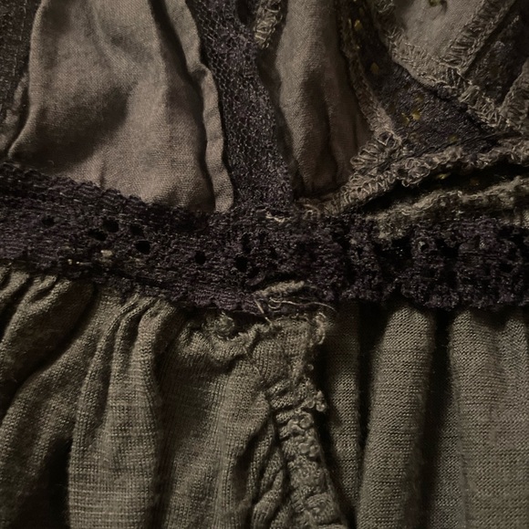 XS Free People Babydoll Empire Waisted Navy Top with Floral Embroidery Detail - Picture 5 of 10